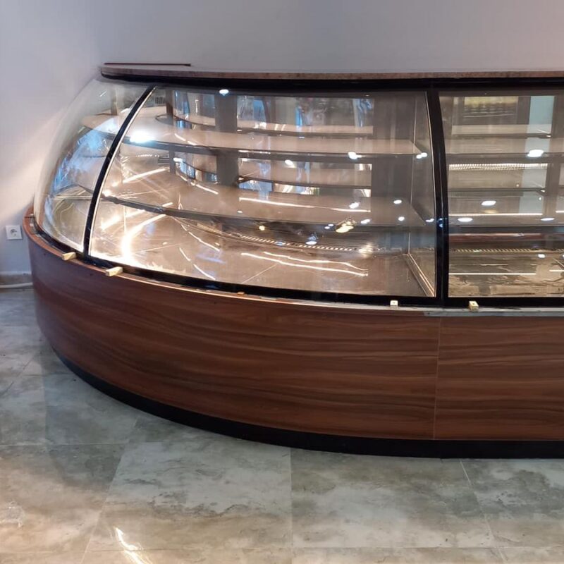 Pasta Dolabı Bombe Camlı